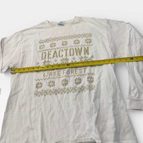 Wake Forest Deactown Holiday White Long Sleeve With Gold Print Cotton XL Unisex - Picture 5 of 5